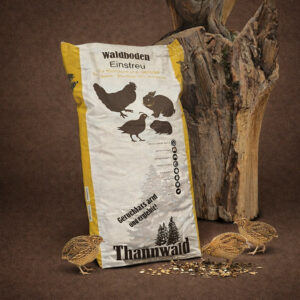 Thannwald Waldboden-Einstreu</br>für glückliche Wachteln</br>11kg / 60 Liter, Papiersack